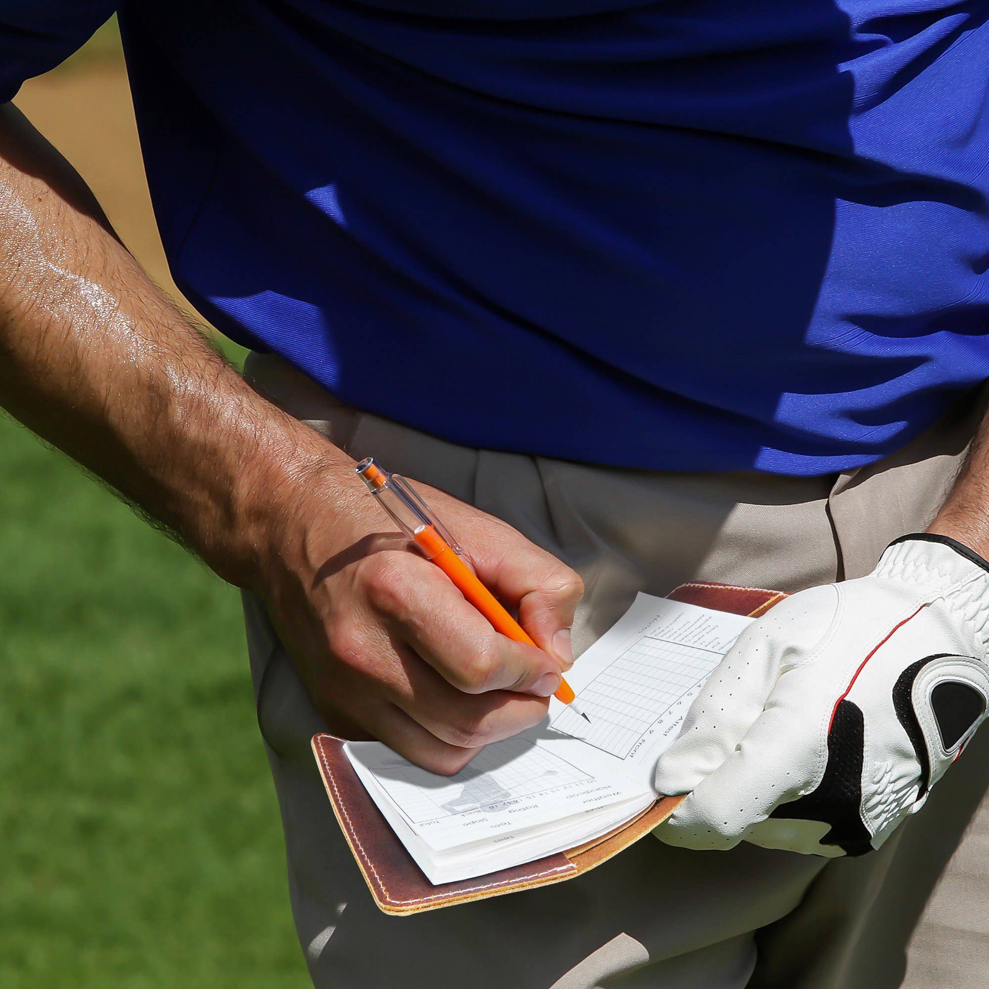 Leather Golf Scorecard Journal – Full-Grain Refillable Log Book